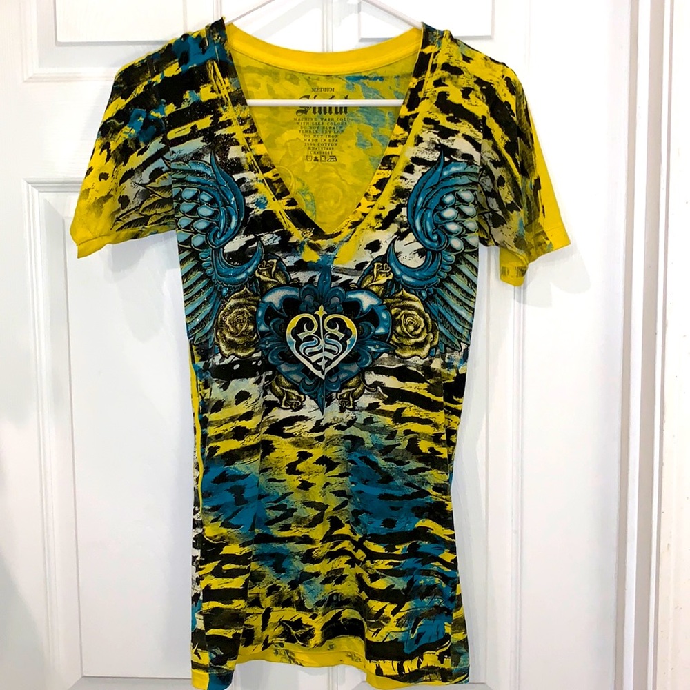 Buckle Sinful short sleeve shirt V neck Medium. Yellow, black, teal